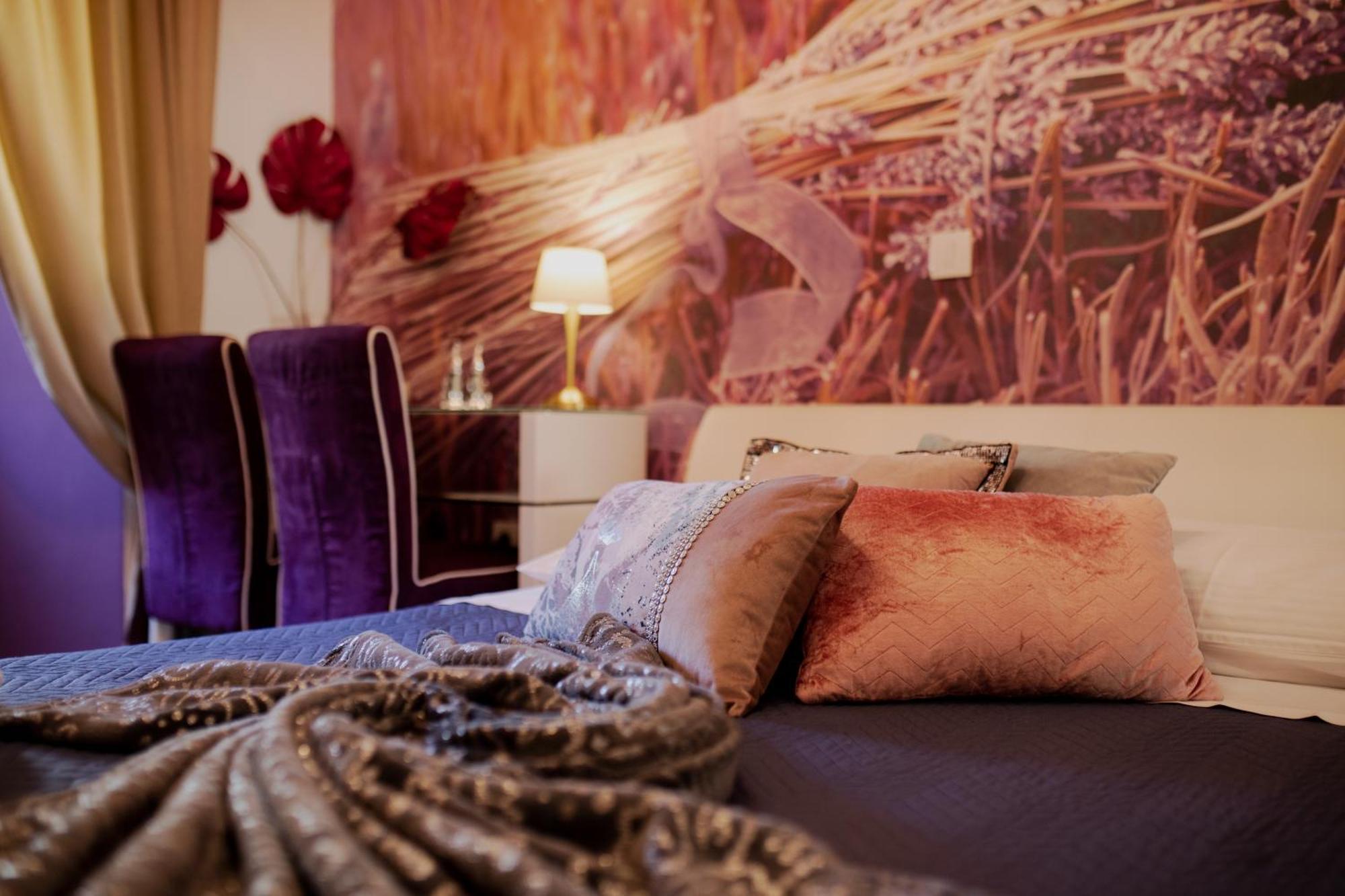 Guesthouse Mimbelli Orebic Ngoại thất bức ảnh